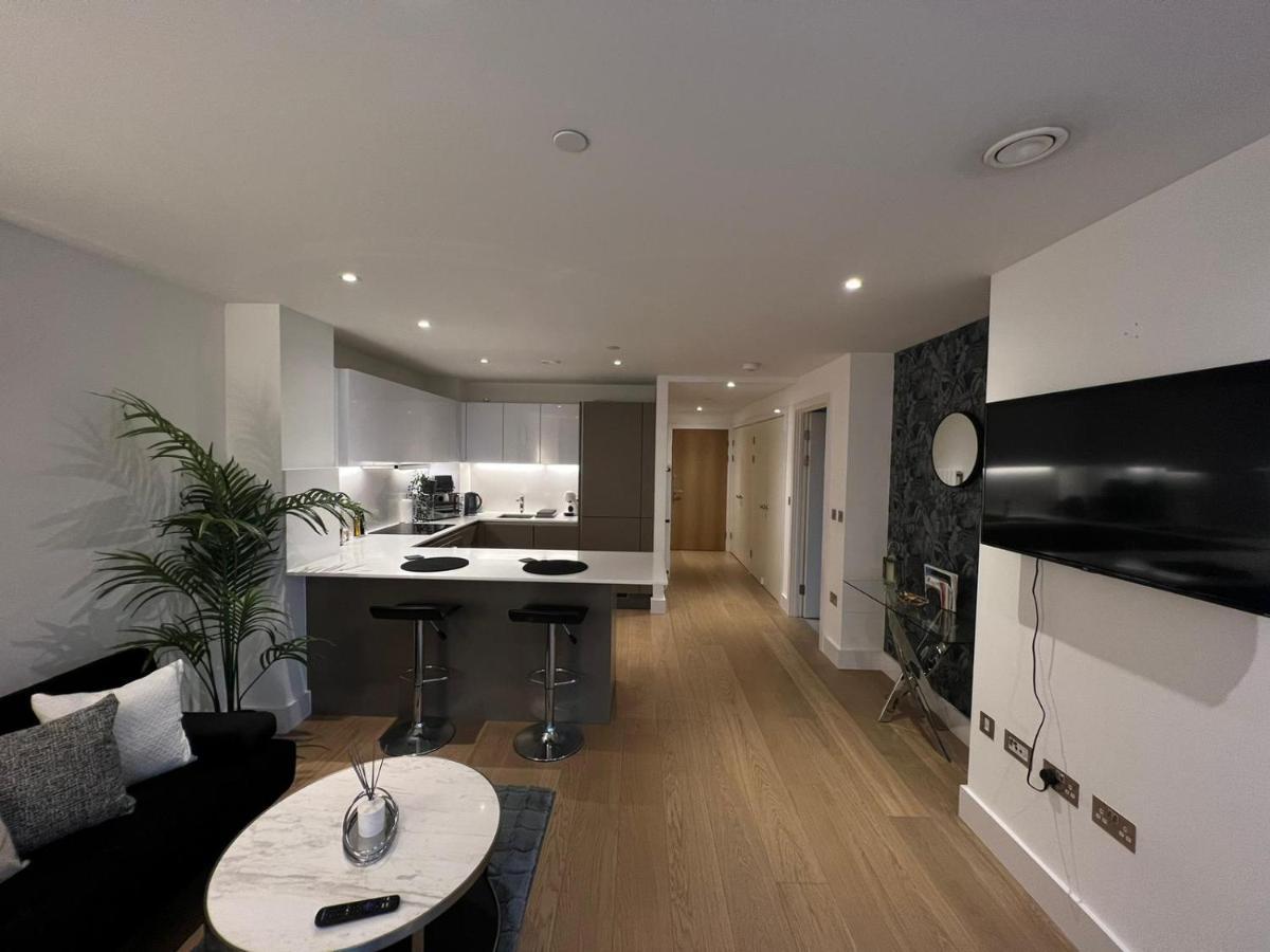 Beautiful Stay In Central Wembley Londres Exterior foto